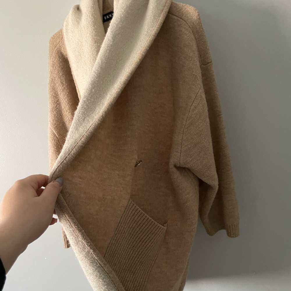 DKNY cardigan 12 - Picture 8 of 10